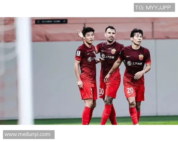 巴萨与拜仁激战在即央视新闻全程直播精彩对决