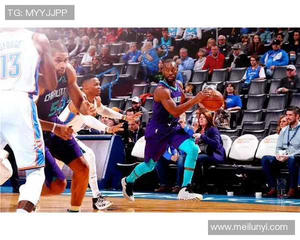 黄蜂与雷霆激战回顾全场精彩瞬间未删减版视频分享