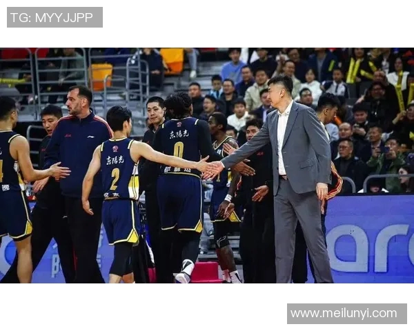 CBA辽宁队对阵广东队精彩直播全程回顾与赛后分析